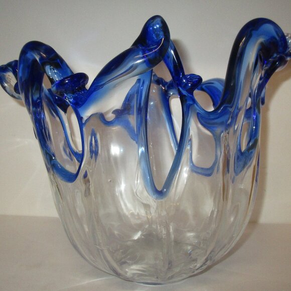 LARGE 9.5" x 10.5" ITALIAN MURANO ART GLASS CENTERPIECE by WHITE CRISTAL ITALY - Picture 5 of 7